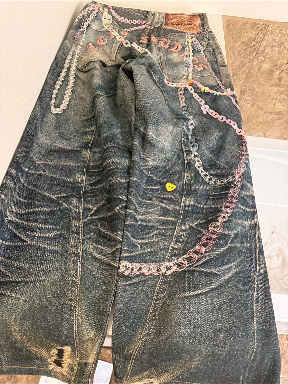 Acne Wide-Leg Dark Wash Jeans with Pastel Chain Embellishments - Picture 4 of 6